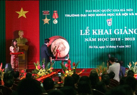 Presidente vietnamita urge a mejorar calidad de educación universitaria  - ảnh 1
